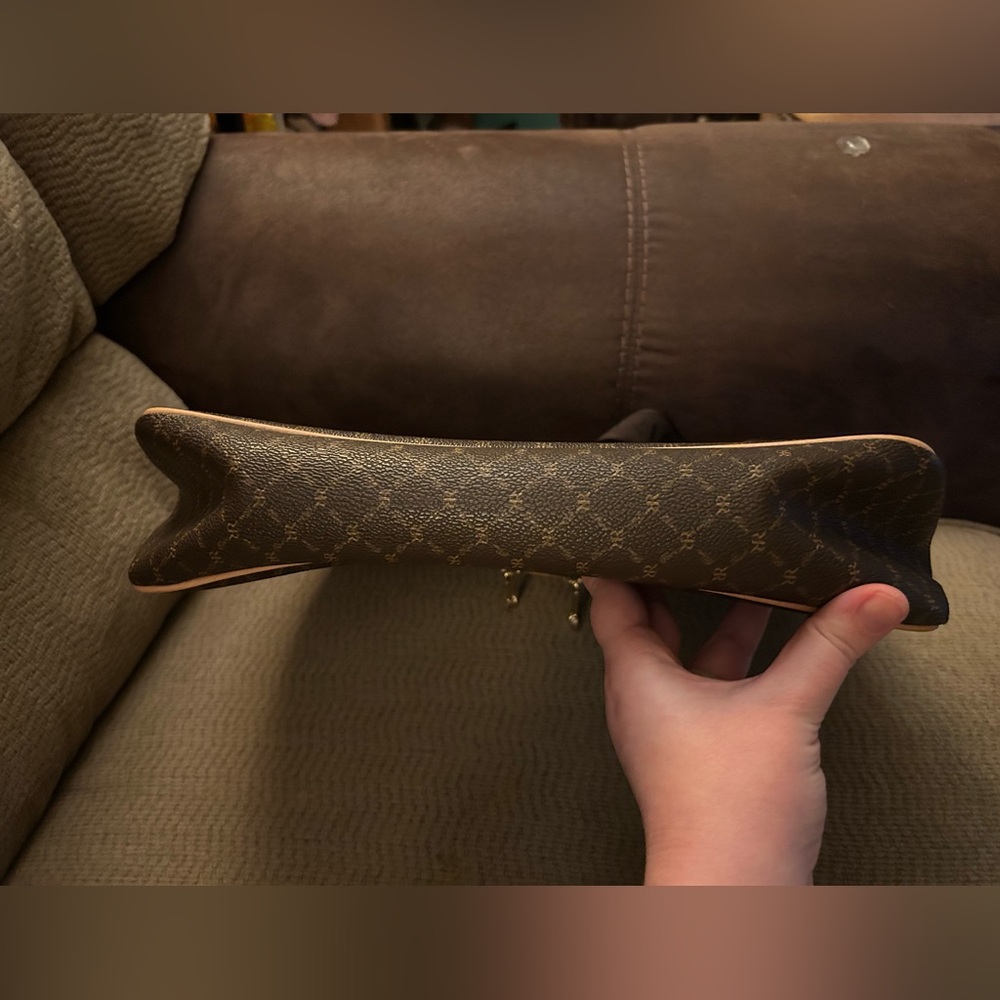 Rioni Aletta Daily Messenger Bag - Picture 8 of 12